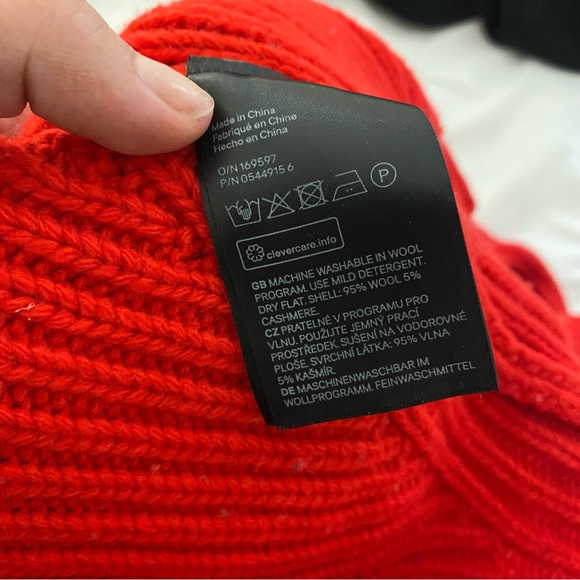 H&M Wool Blend Turtleneck Sweater in Red - Picture 4 of 5